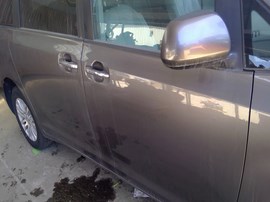 2013 TOYOTA SIENNA. GRAY, XLE MODEL, 3.5L, AT, FWD,   Z26404